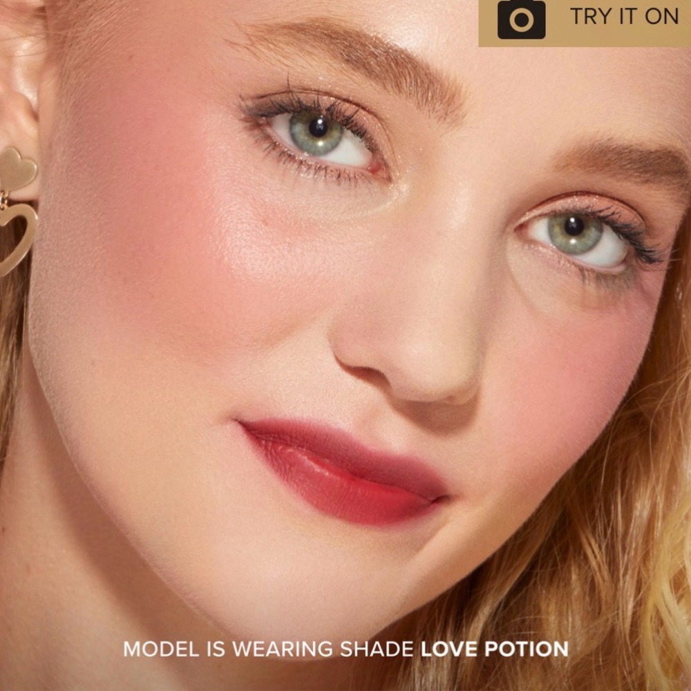 Too Faced Love Potion Heart Box liquid blush - Picture 4 of 16